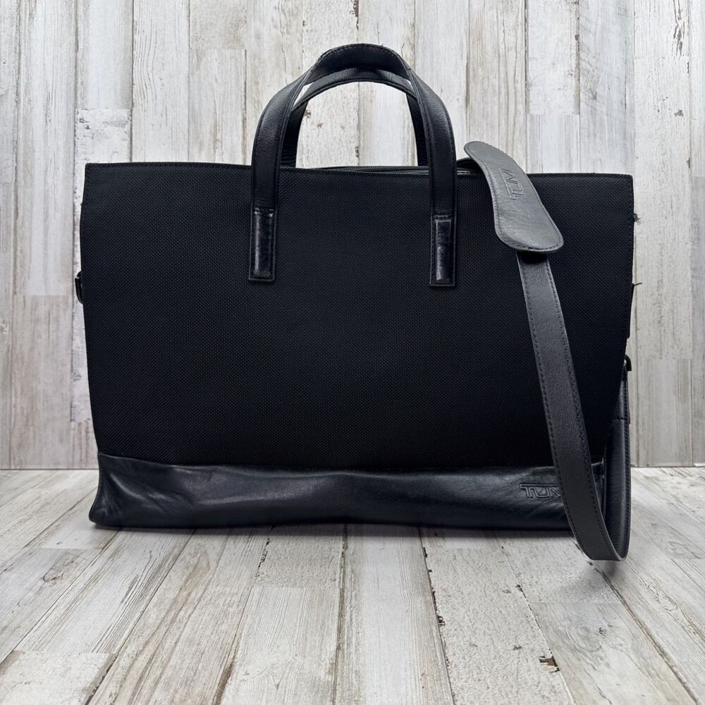 Tumi Briefcase Large Shoulder Satchel Travel  Tote Bag Black Leather Trim Unisex